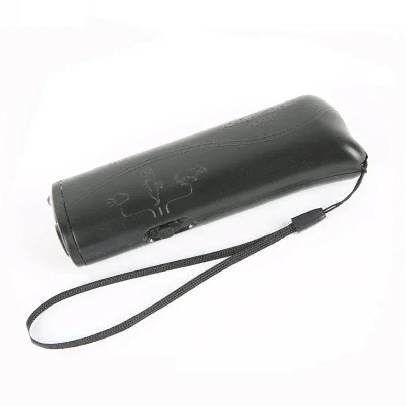 Dispositivo Ultrassônico 3 em 1 Antilatidos com Lanterna