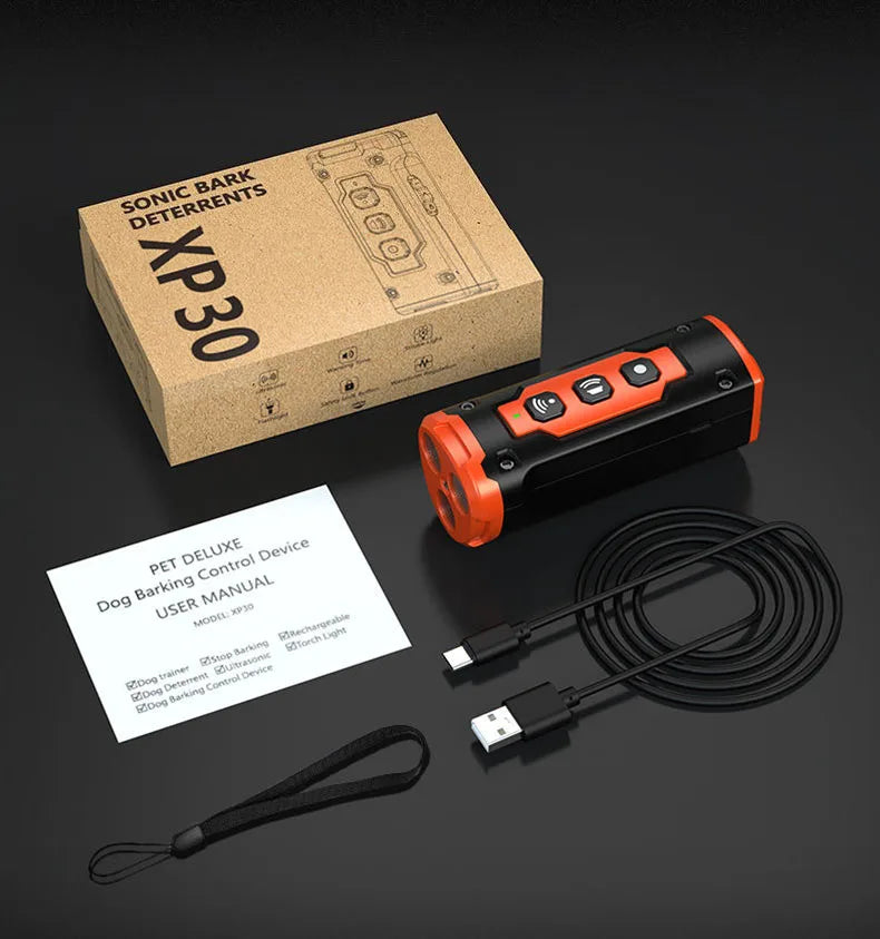 Treinador Ultrassônico para Cães Recarregável com Lanterna LED