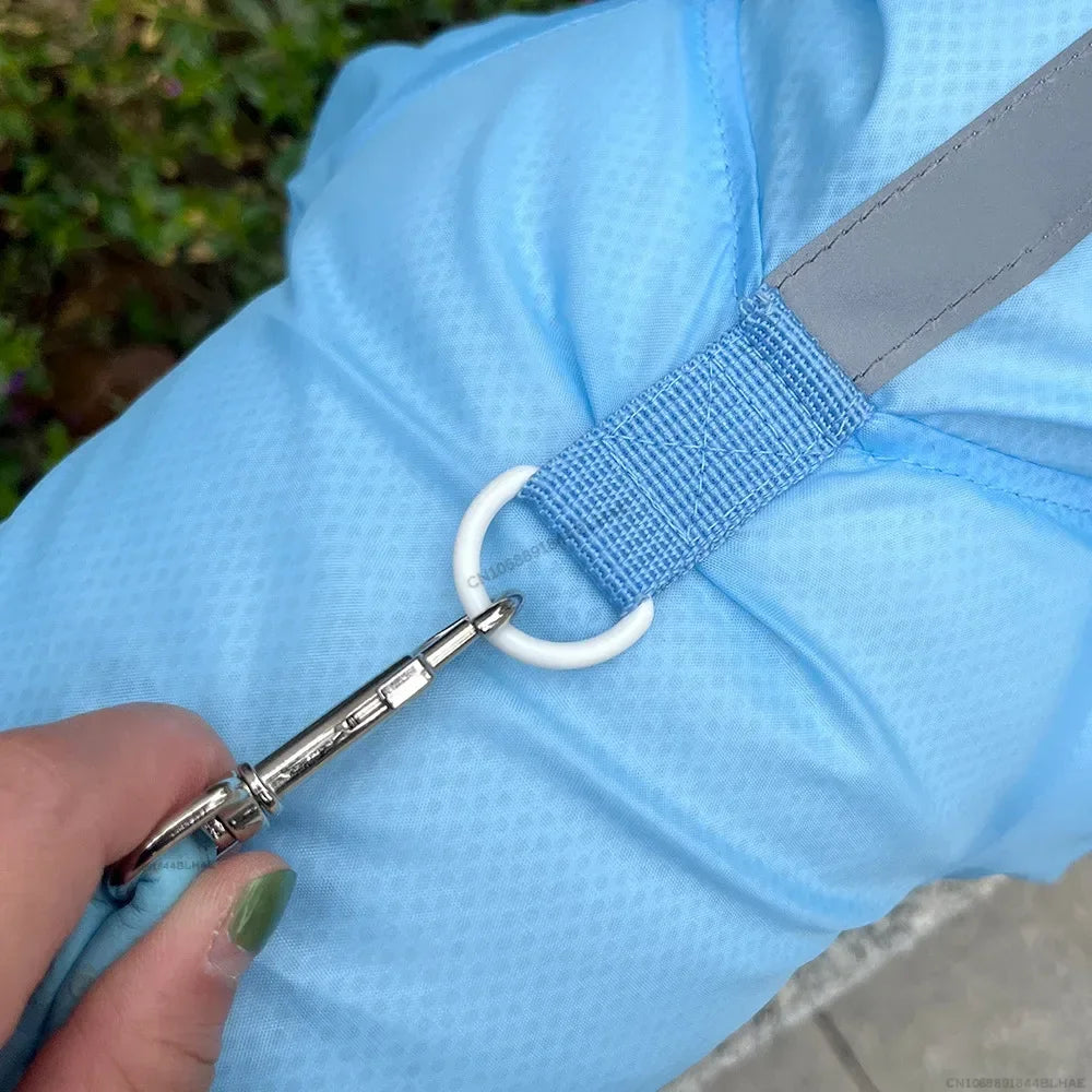 Capa Impermeável com Cobertura Completa p/ Pets